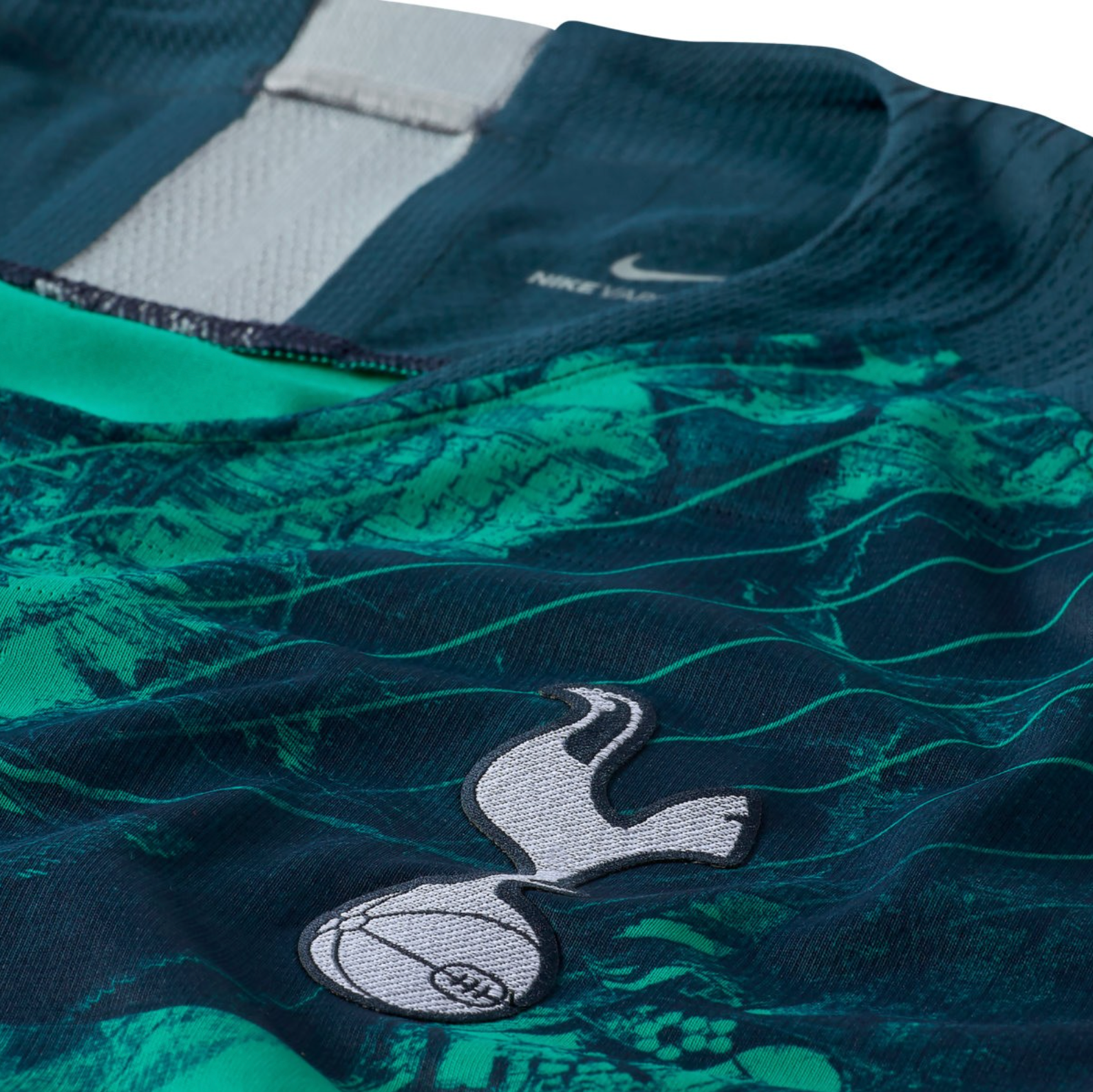 2018-2019 TOT Third Retro Soccer Jersey